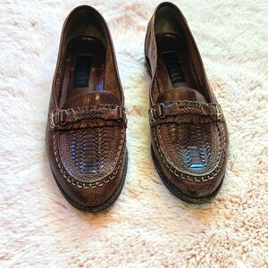 Savane Brown Woven Leather Loafers